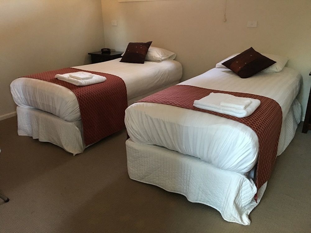Hillview Farmstay Gundagai Extérieur photo