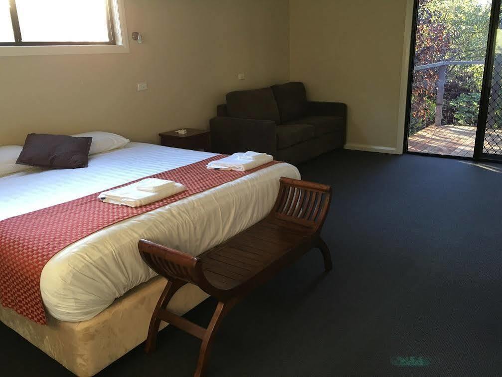 Hillview Farmstay Gundagai Extérieur photo